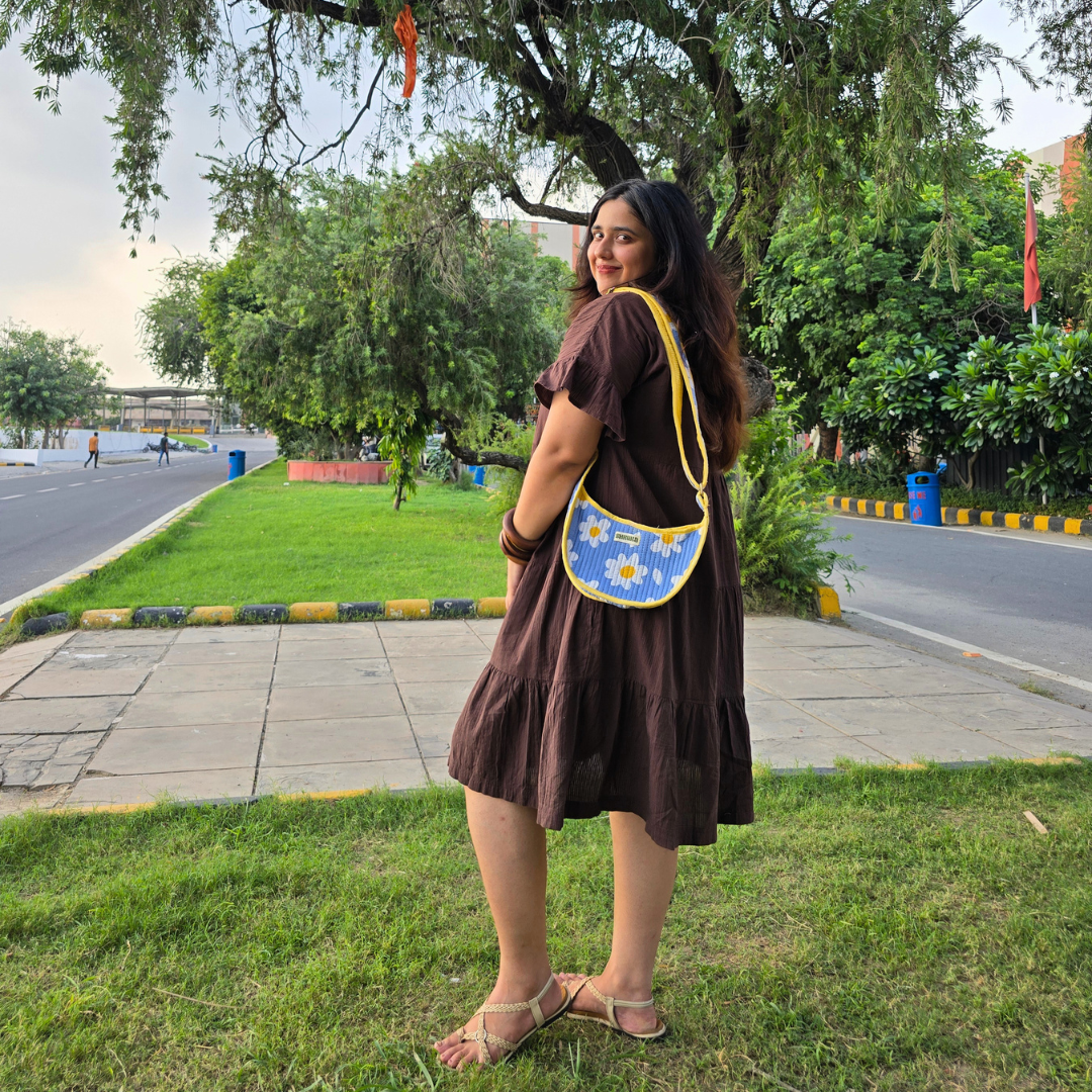 Daisy Baguette/Sling Bag